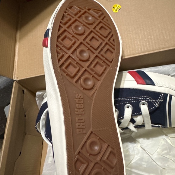 Men’s Pro-Keds shoes size 7.5 - Picture 3 of 3